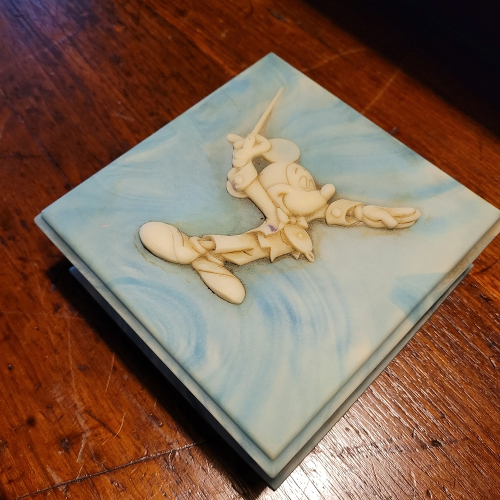 Vintage Onyx Jewelry Box - Picture 6 of 10